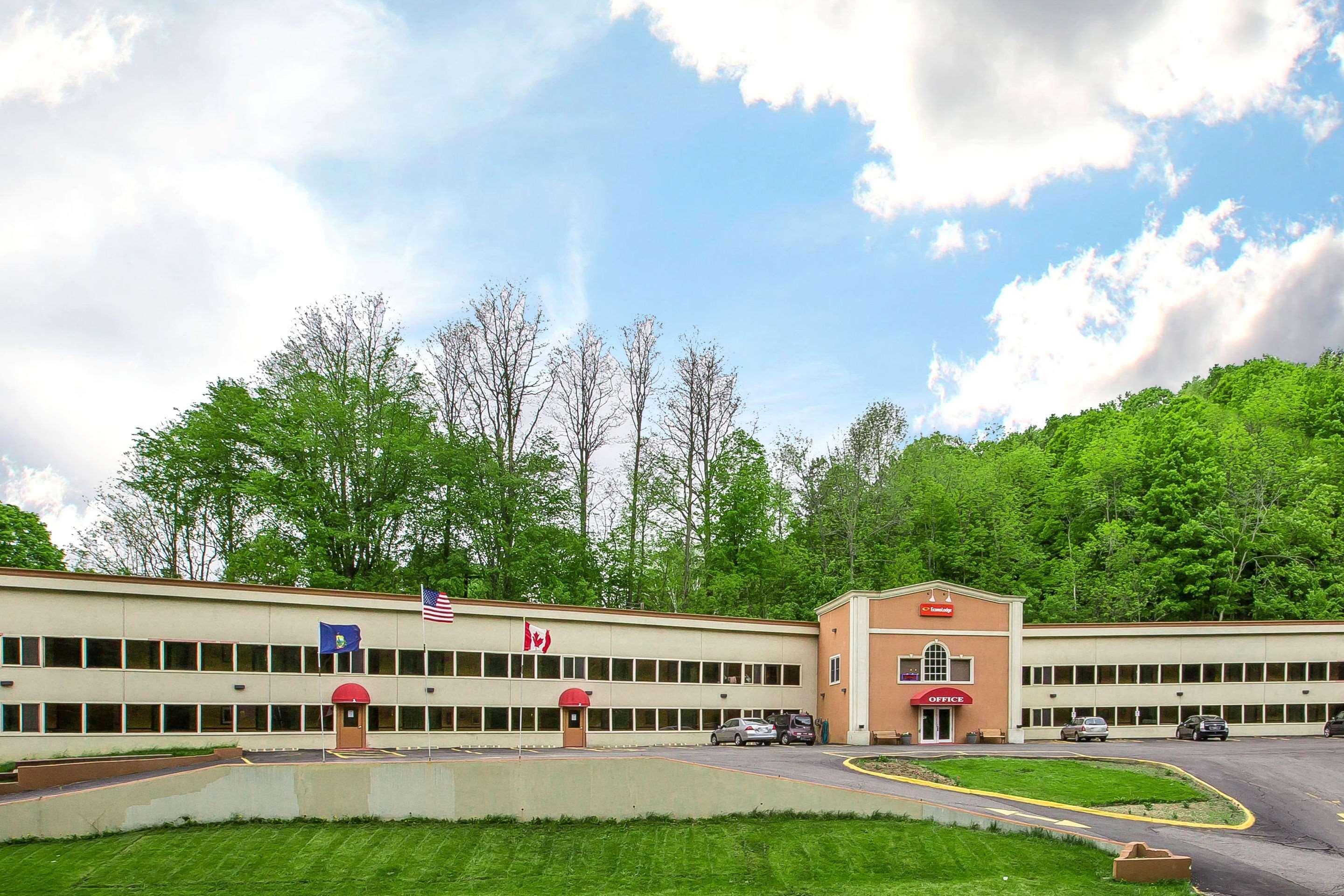 Econo Lodge Montpelier I-89 Buitenkant foto