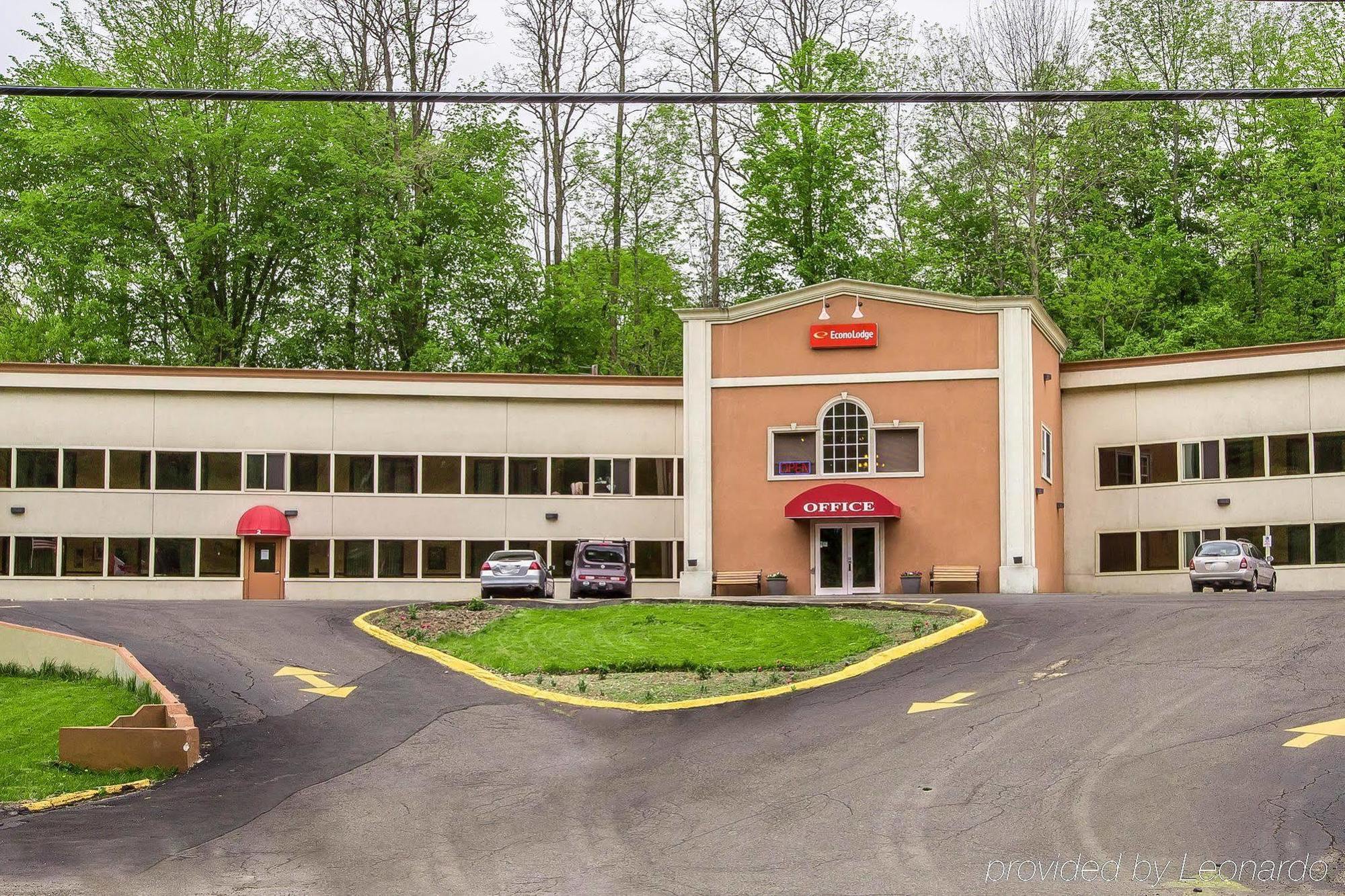 Econo Lodge Montpelier I-89 Buitenkant foto