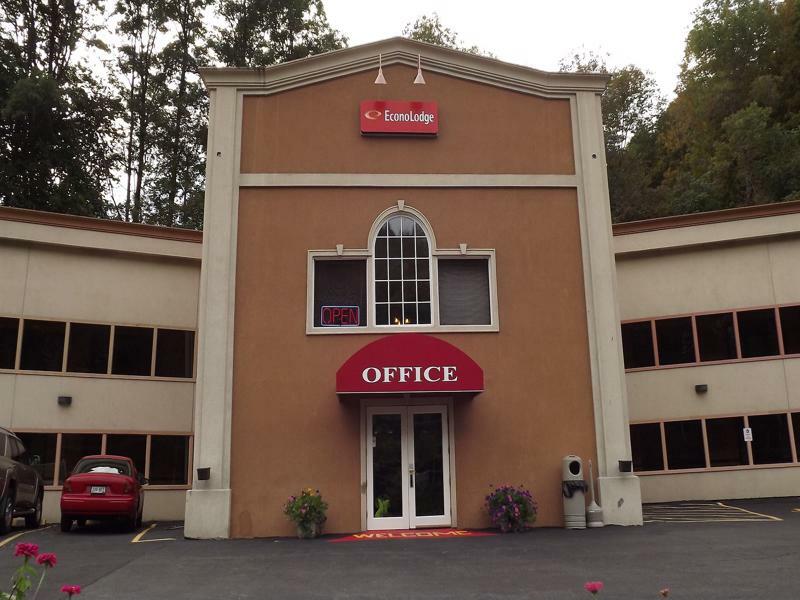 Econo Lodge Montpelier I-89 Buitenkant foto